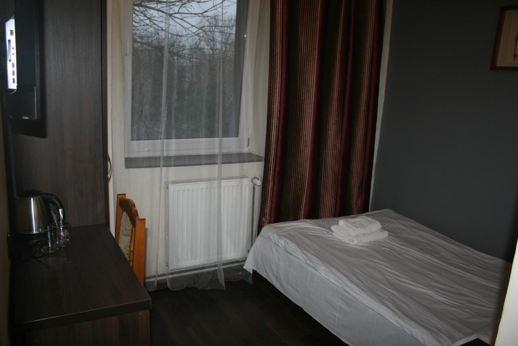 Pokoje Goscinne Tessa Chełm Esterno foto